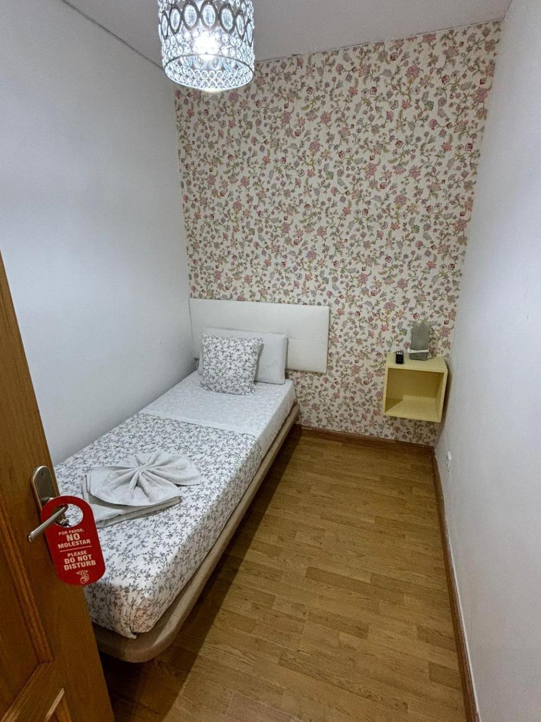 Budget Single Room