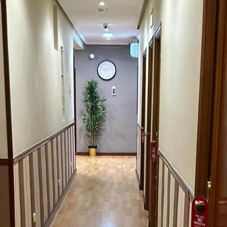 Hostal New Dream Madrid-3